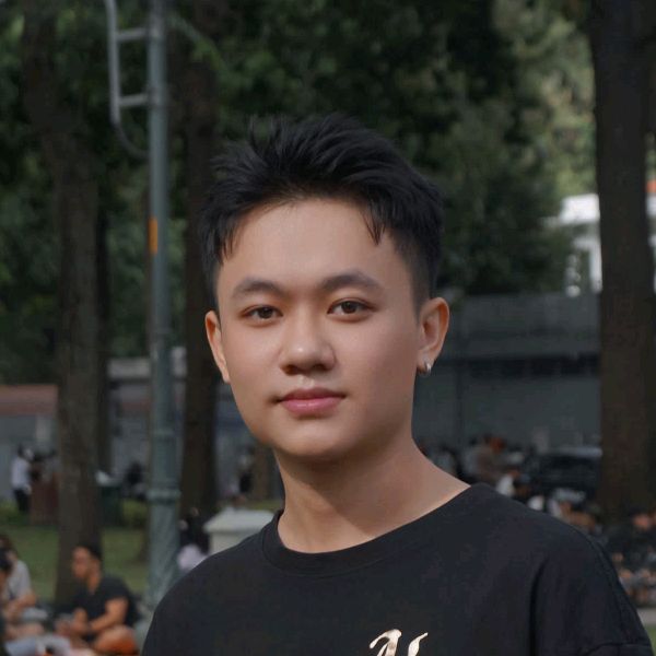 Huy Hoàng